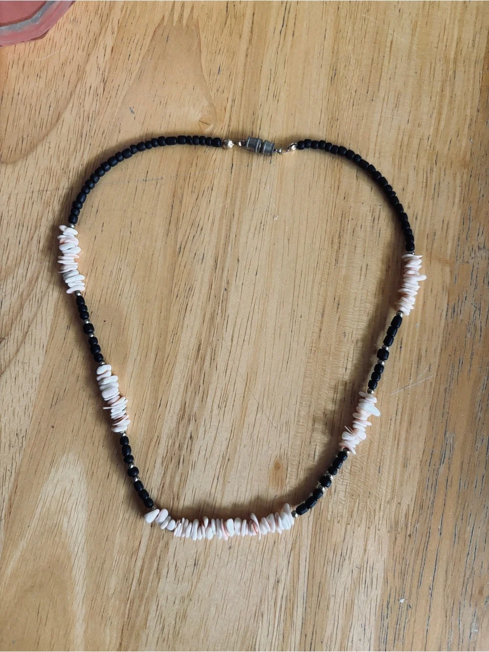 Vintage Surfer Hawaiian Puka Shell Necklace
